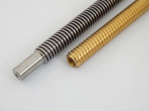 Special trapezoidal screw thread/ square thread2